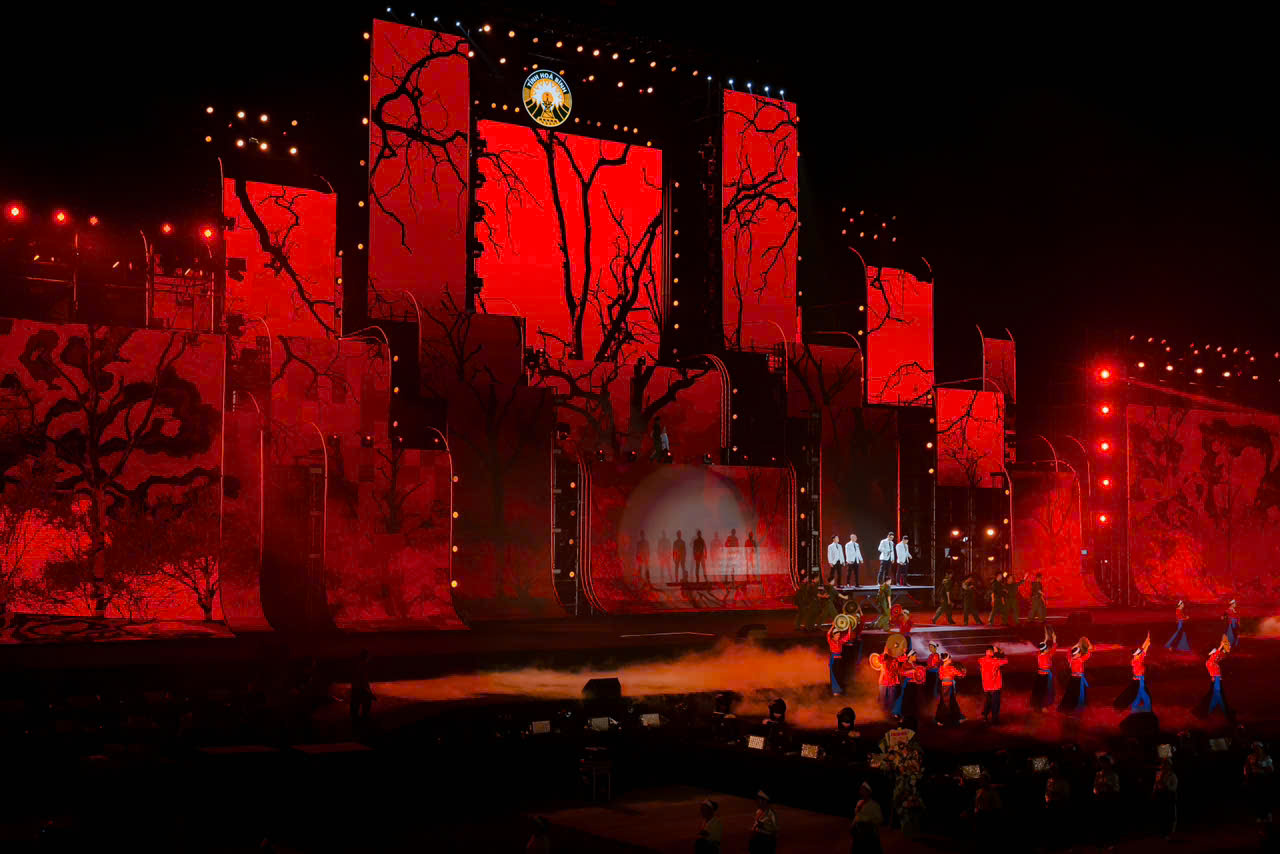 Chương trình nghệ thuật đặc biệt "Đất nước trọn niềm vui" kỉ niệm 50 năm giải phóng miền Nam thống nhất đất nước (30/4/1975 - 30/4/2025)